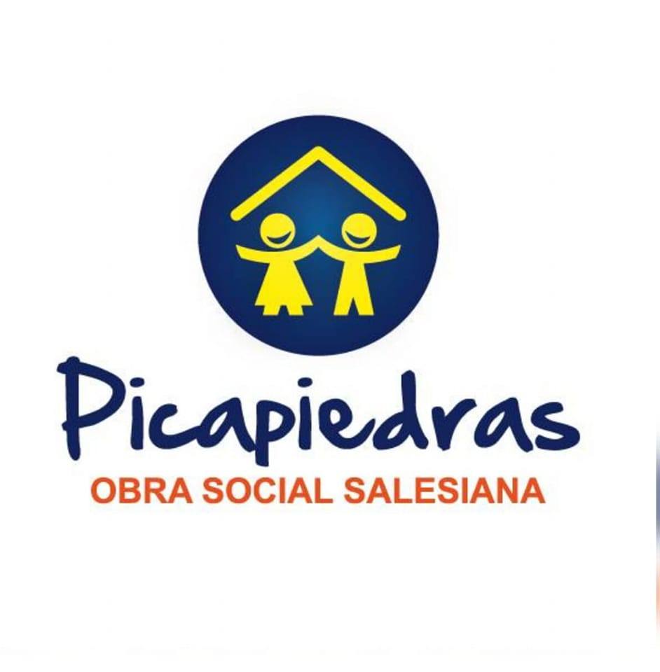Crear fuentes de trabajo en base al reciclaje, conciencia y cuidado del medio ambiente son los objetivos del taller que organiza el Club Picapiedras