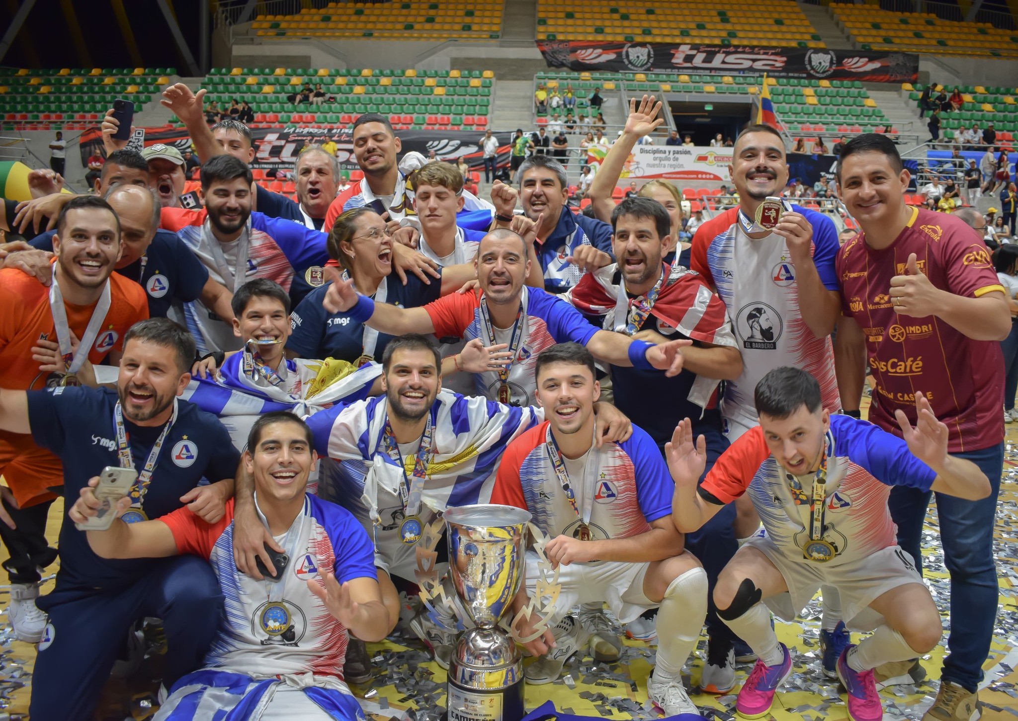 Con tres riobranquenses en el equipo, el salonismo uruguayo hace historia en el exterior