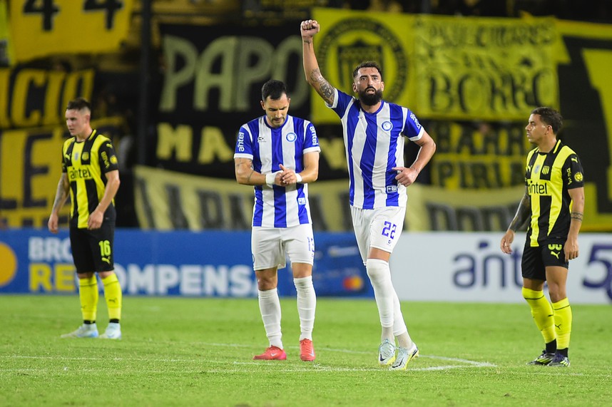 Crece la expectativa para el duelo de mañana entre Cerro Largo y Peñarol por el Torneo Intermedio