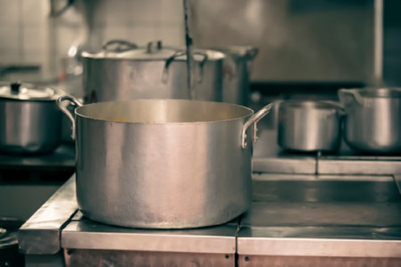Por falta de artículos para la elaboración de la alimentación está cerrado desde ayer el comedor municipal que funciona en Villa Isidoro Noblia