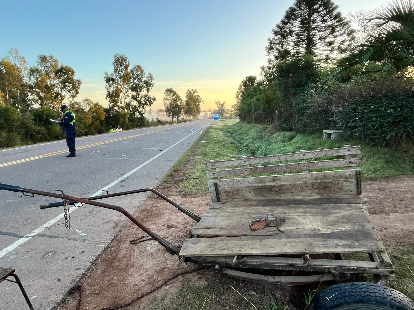 Dos personas lesionadas es el saldo de un siniestro carretero ocurrido en el amanecer de este lunes