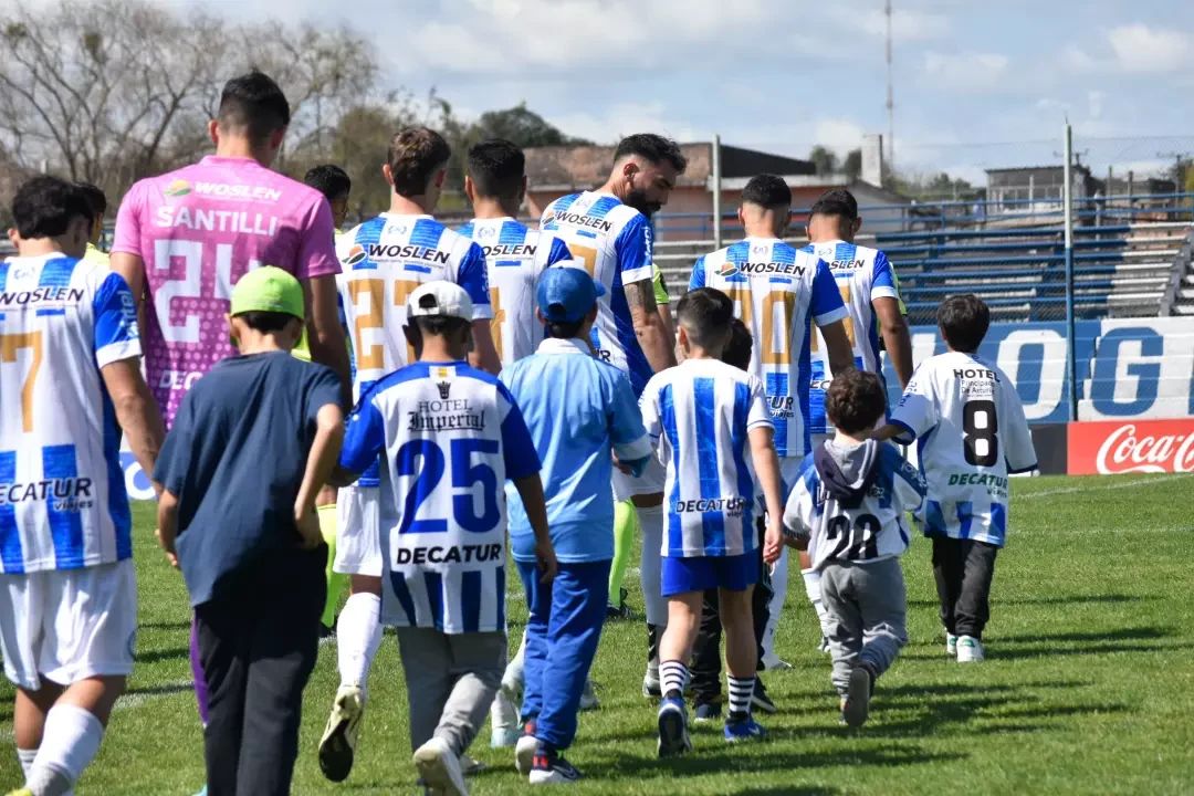 Midiéndose con River Plate en el Ubilla, cerro Largo pone hoy fin a su participación en el Torneo Intermedio