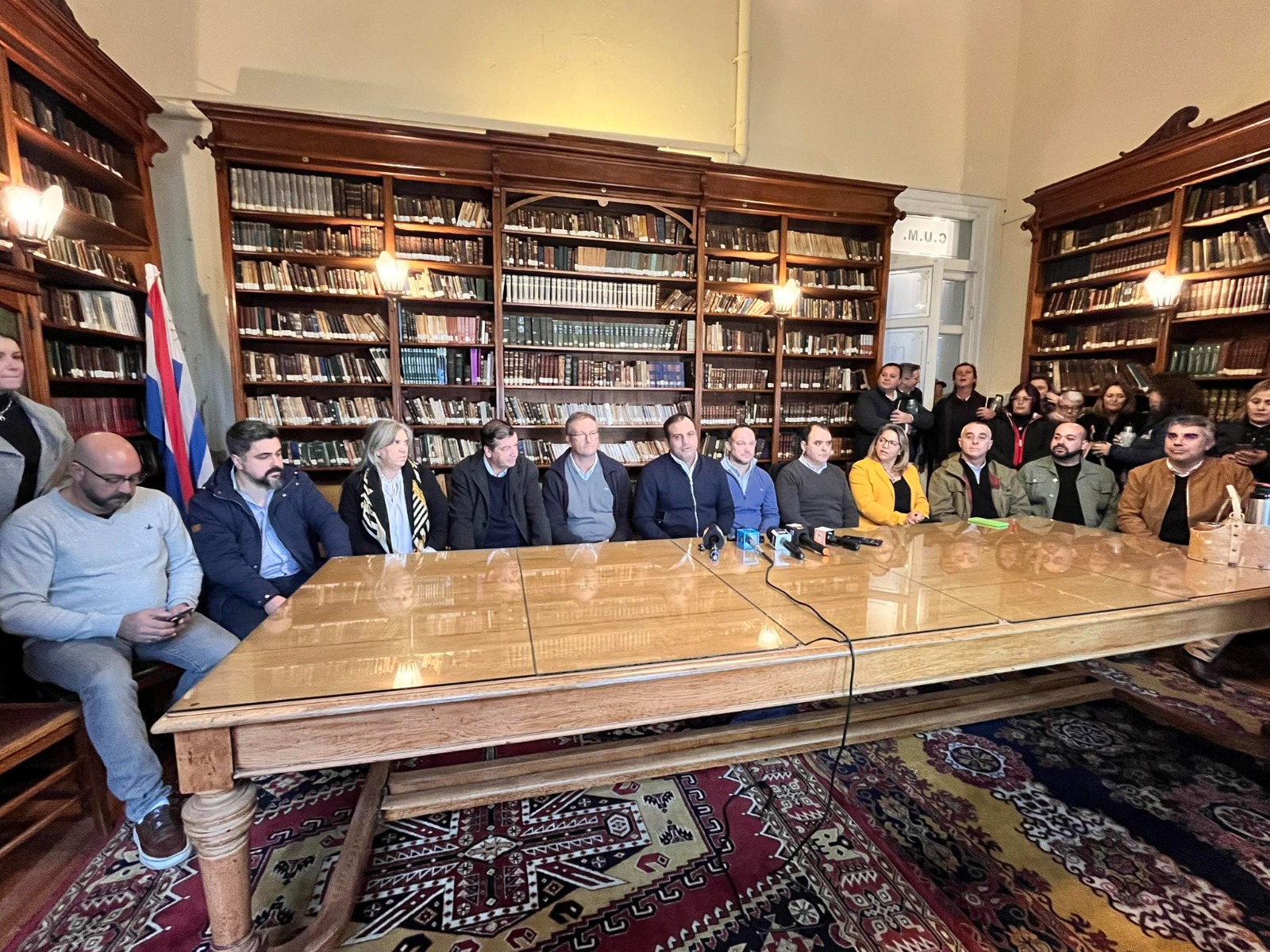 El Intendente electo confirmó que los sueldos de sus directores y encargados serán similares a los de la actual administración
