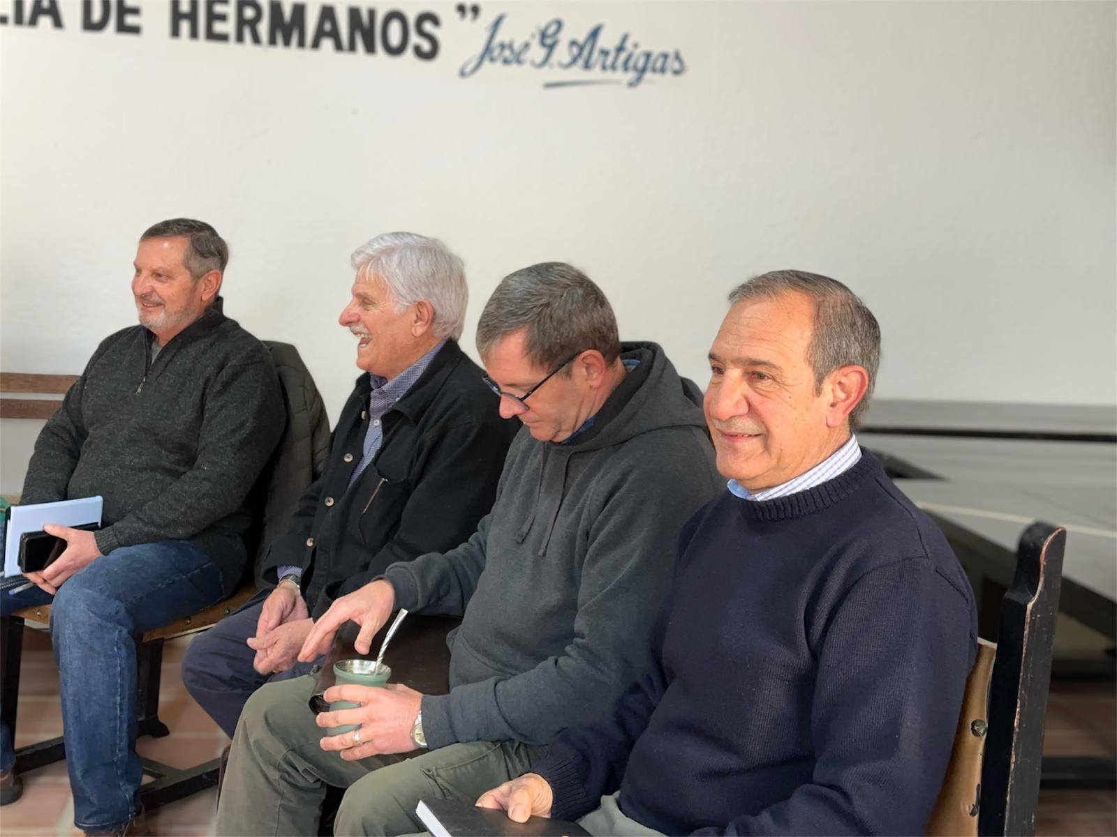 Las veredas serán desocupadas