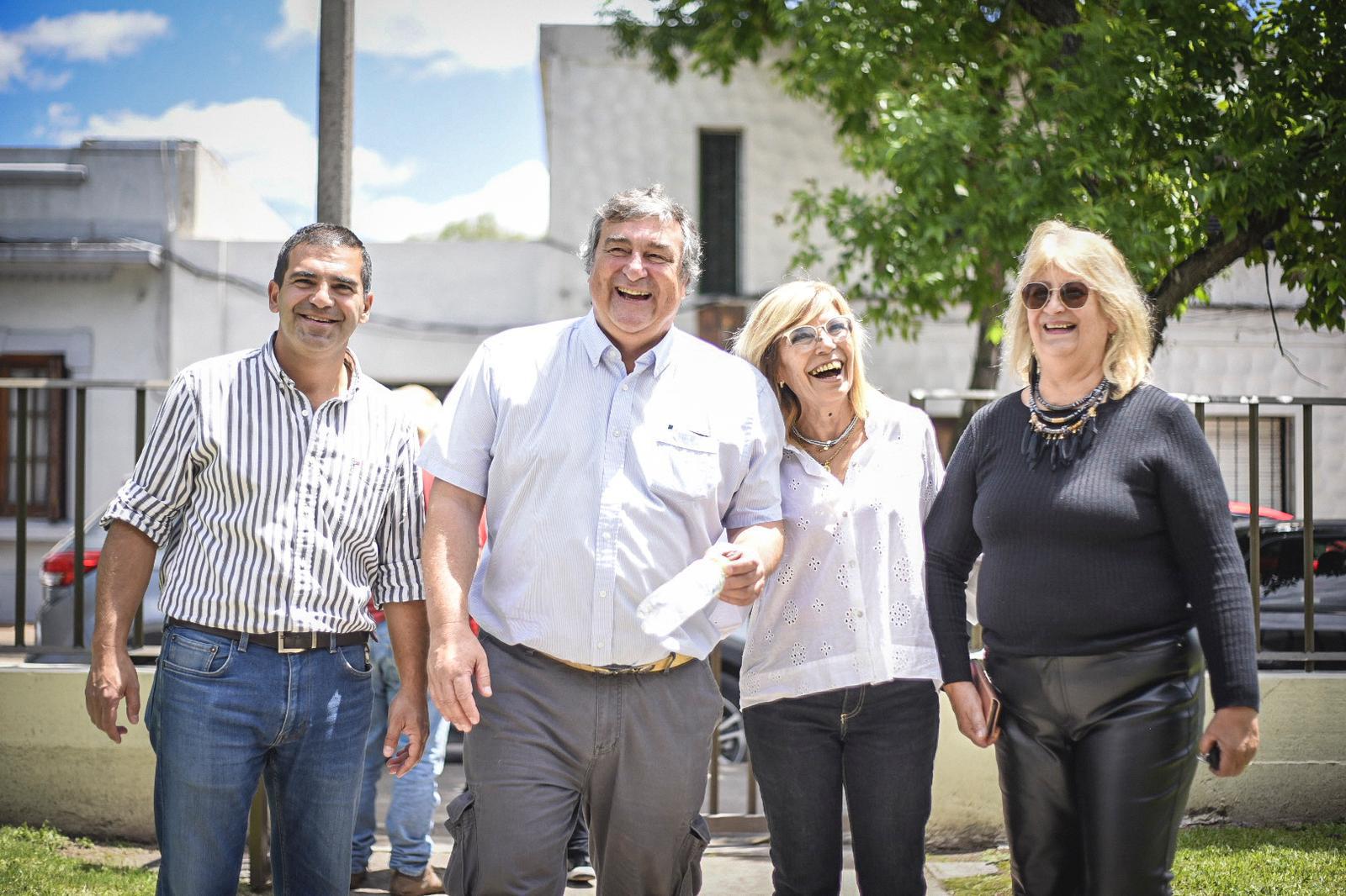 “Las de la intendencia son cuentas fáciles, no se necesita mucho. Si se quiere vestir un poco a la novia, traigan auditores”, enfatizó el senador Sergio Botana