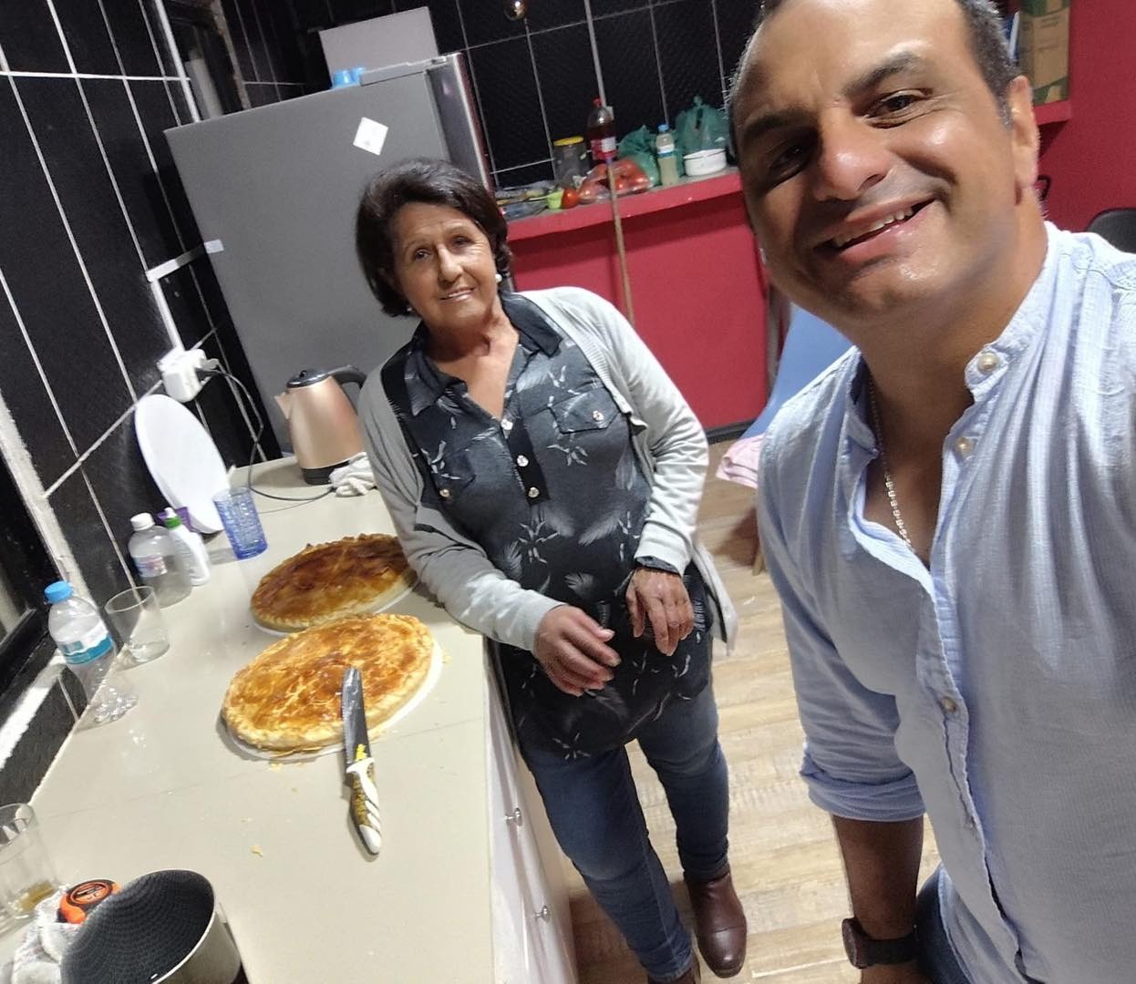 Destacando sus valores, compromiso, humildad en el trato y resaltando la forma que tiene de escuchar y darle interés a los problemas de la gente, la madre de Christian Morel reflexionó sobre la nueva etapa que le espera a su hijo a partir de hoy