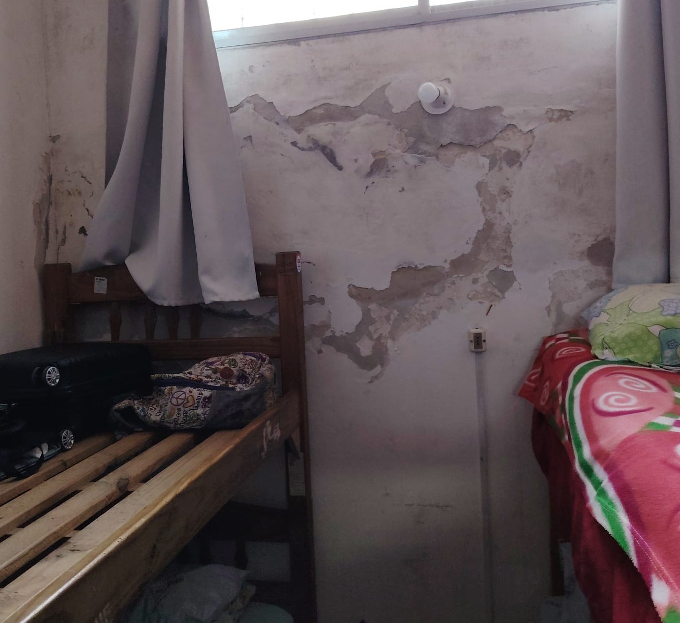 El Intendente constató importantes problemas edilicios en el Hogar Estudiantil de Cerro Largo en Montevideo