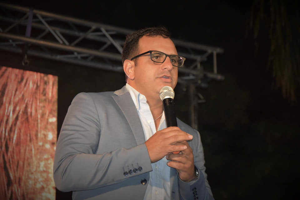 “Me gusta la murga y quiero que resurja con fuerza en Cerro Largo”, aseguró el intendente departamental.