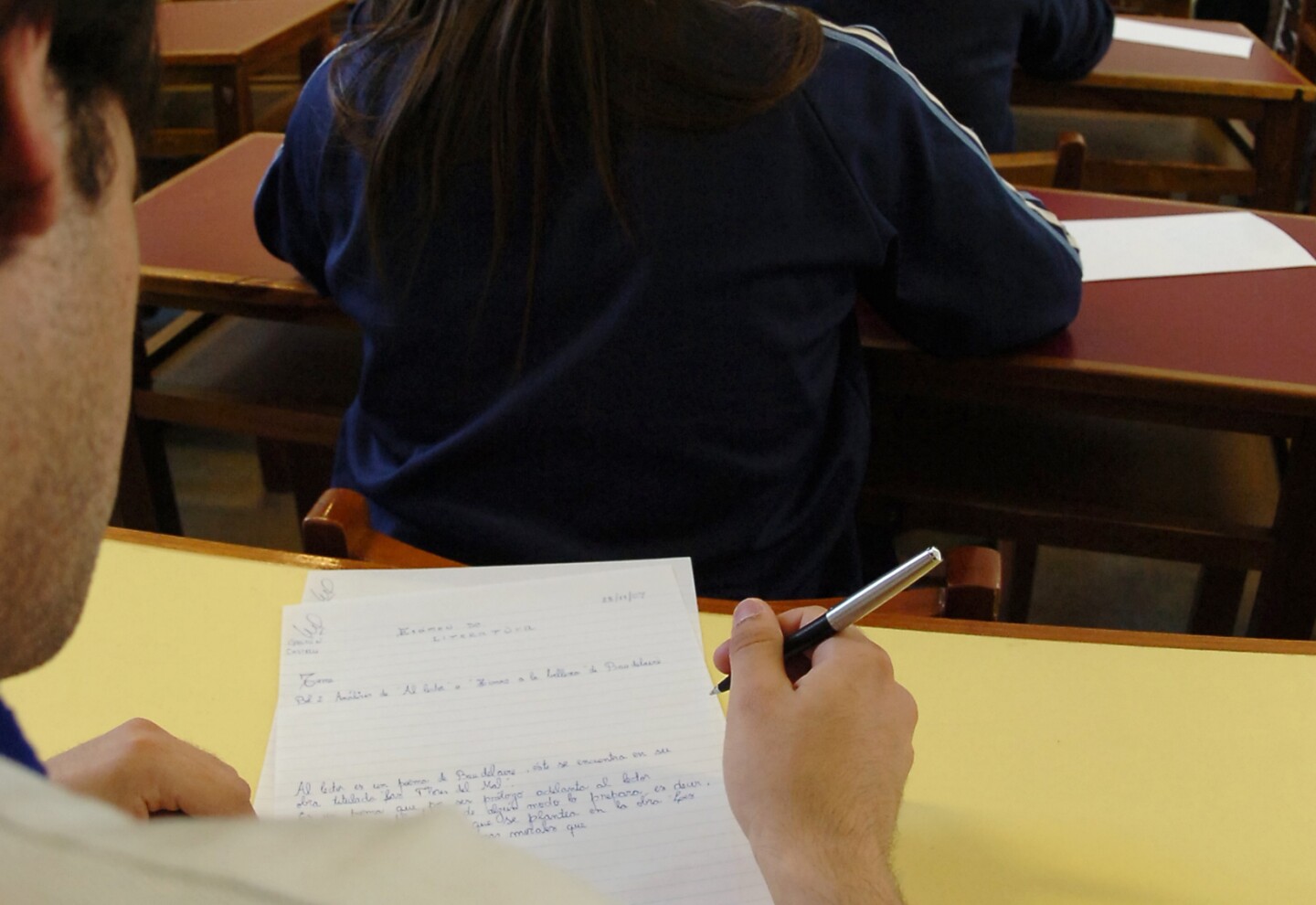Jóvenes de entre 18 y 29 años podrán acceder a becas para culminar estudios secundarios en instituciones privadas de Montevideo