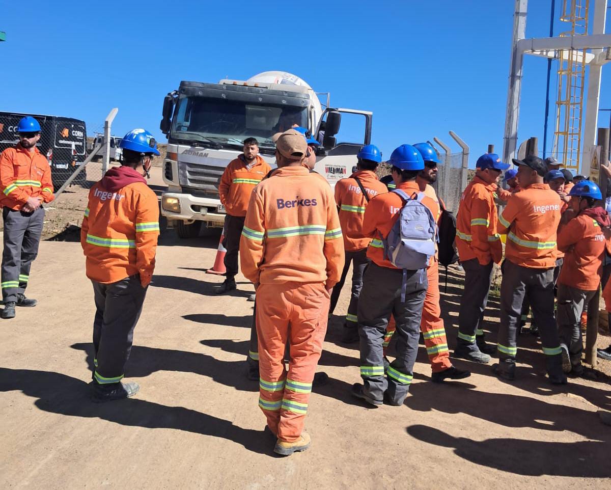 Trabajadores de la construcción pararon las actividades en la planta de Lumin en Melo