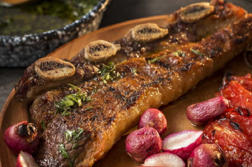 El asado de tira sigue siendo el corte líder de venta en este fin de año