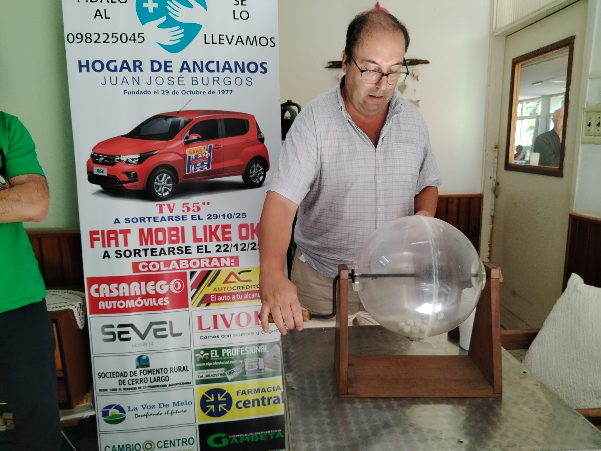 Al número 089 correspondió el primer premio del sorteo de la rifa organizada por el Hogar de Ancianos Juan José Burgos