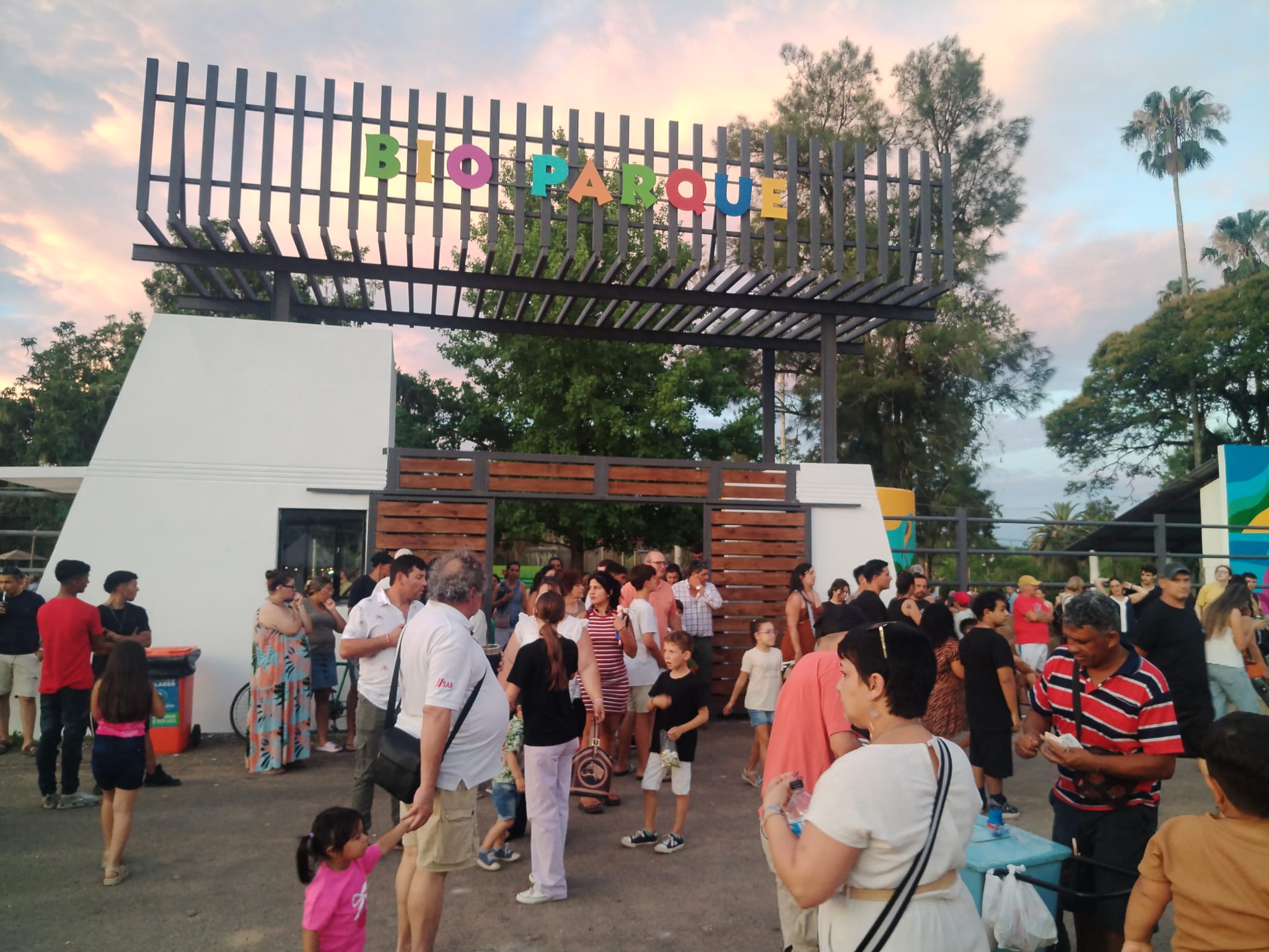 “Los preciso a todos para ser un gran intendente”, aseguró Christian Morel en su discurso durante la reinauguración del Bio Parque.