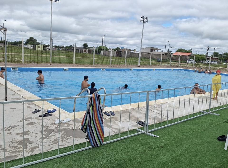 El Municipio de Río Branco habilitó la piscina y ya proyecta la climatización