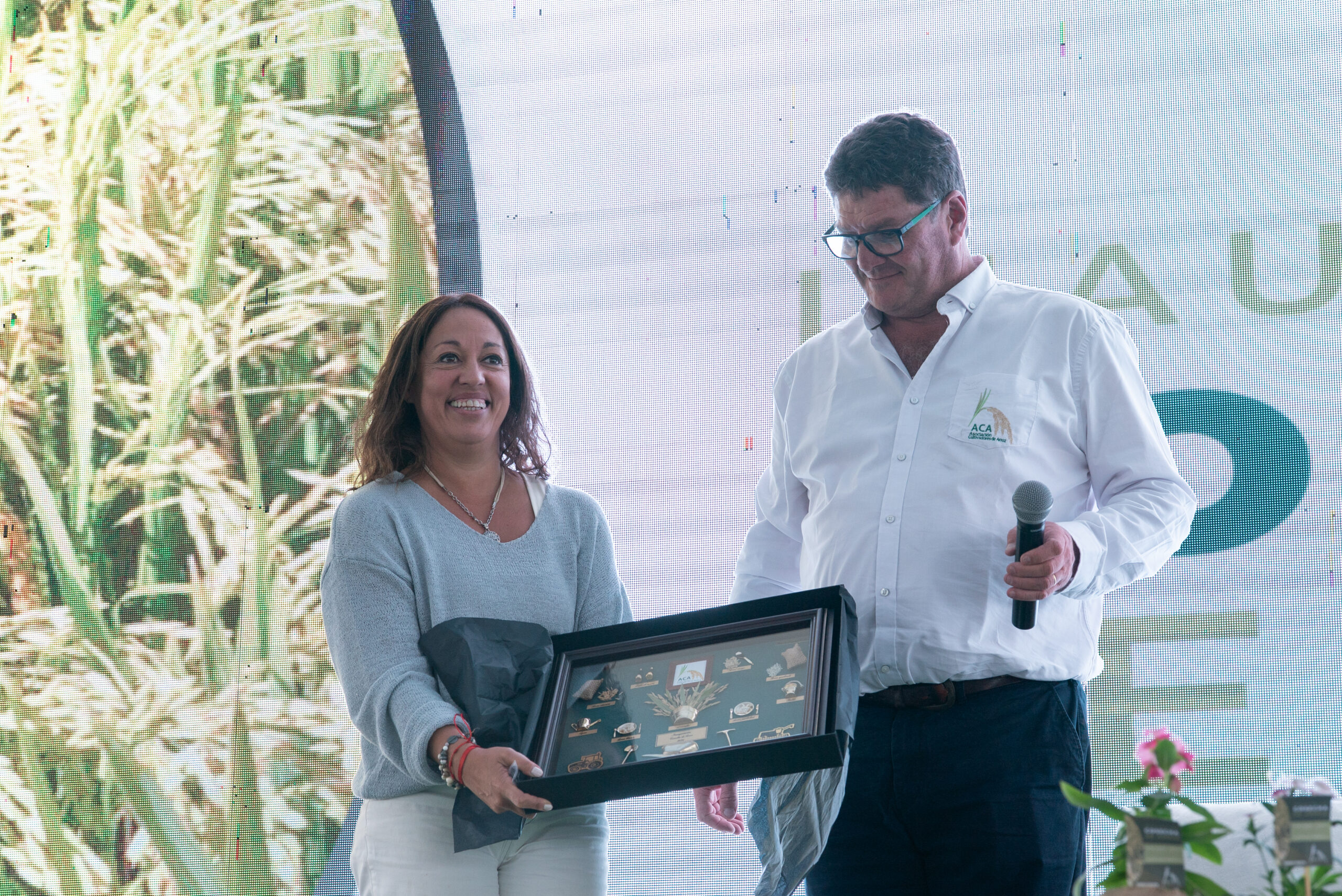 La Ministra de Industria y Energía mantuvo contactos con la ACA y recogió planteos del sector arrocero