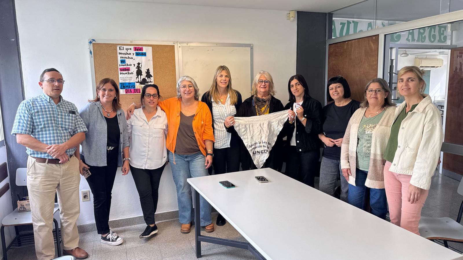 La Comisión Departamental en Defensa de la Universidad Nacional de la Educación recibió el apoyo y respaldo de las diputadas por Cerro Largo