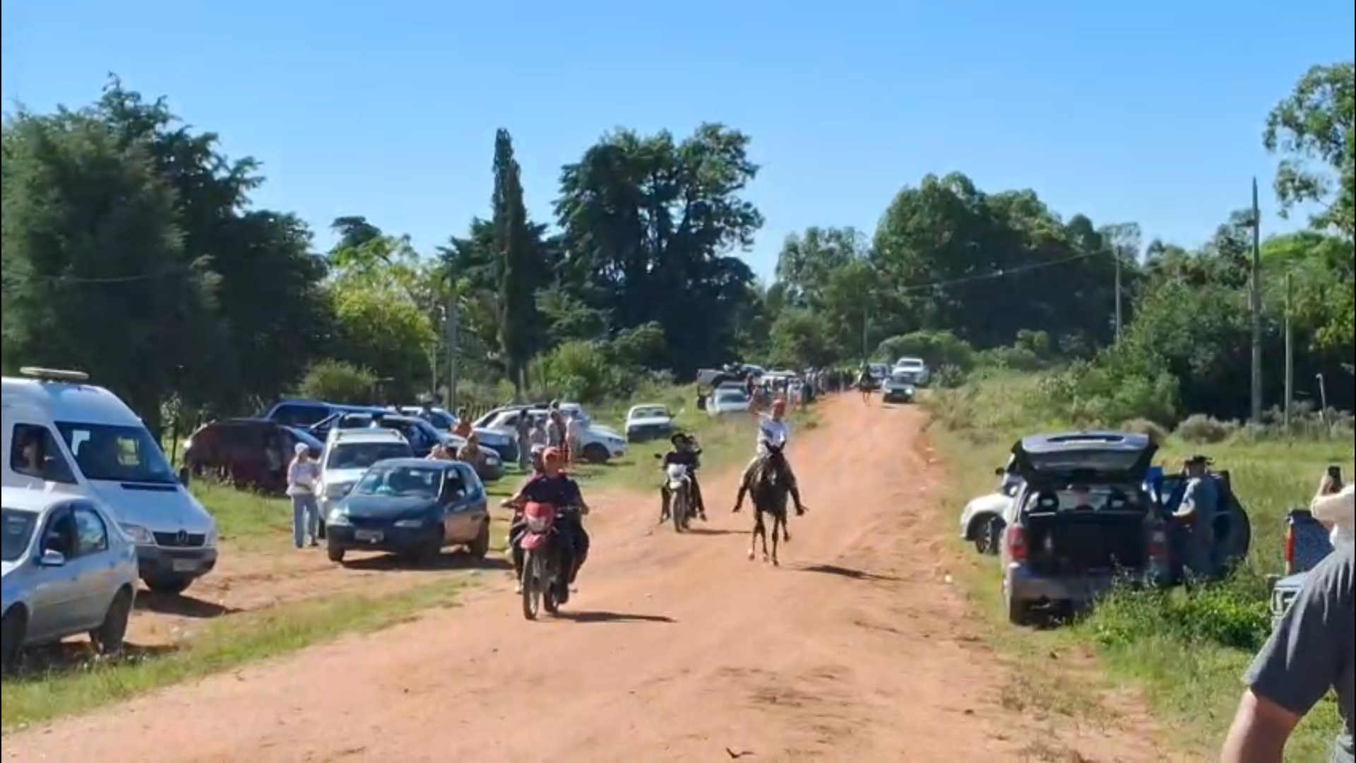 «Galopando por Centurión»