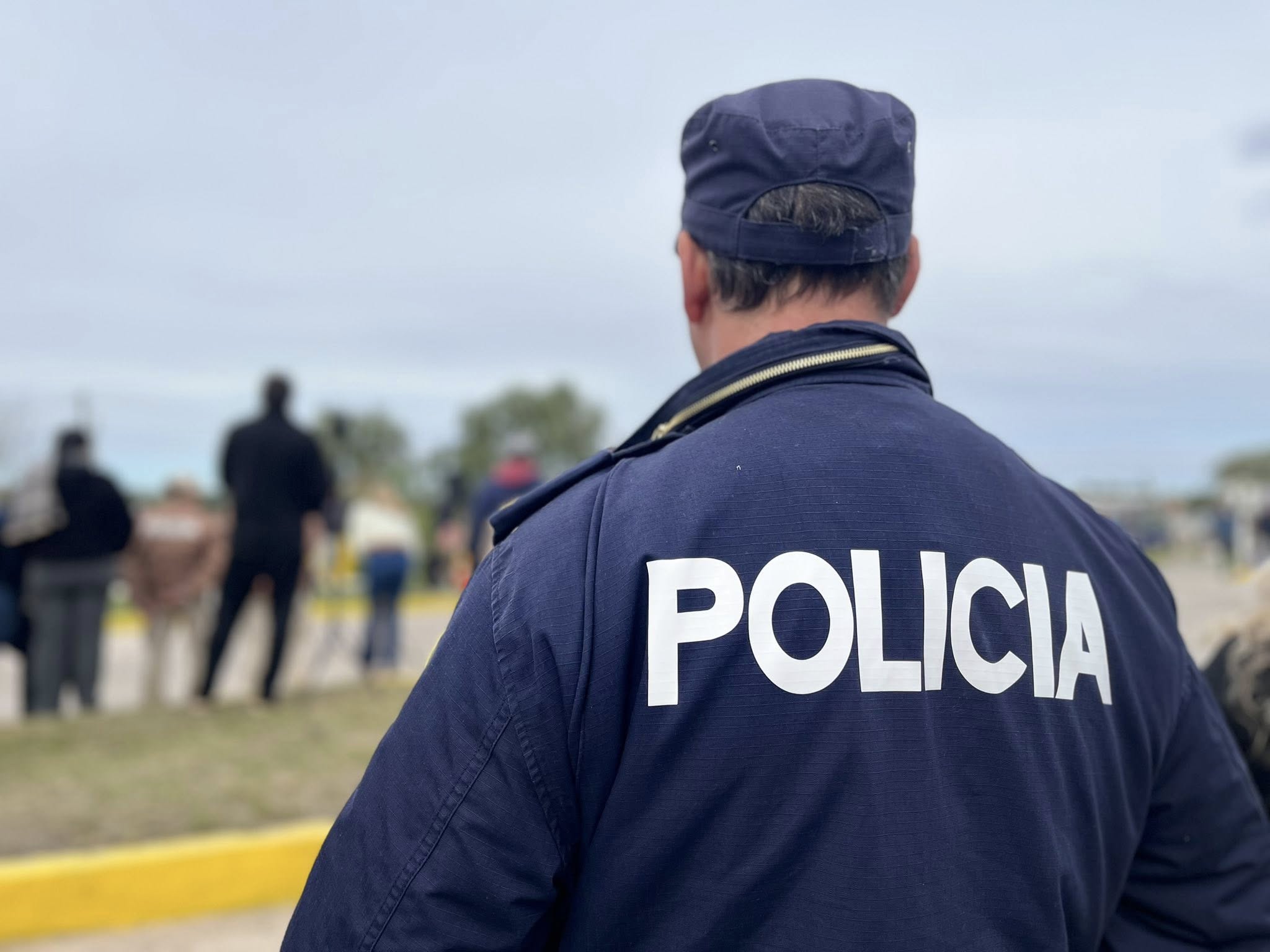 Un incidente familiar culminó con un hombre brutalmente herido por parte de su padrastro