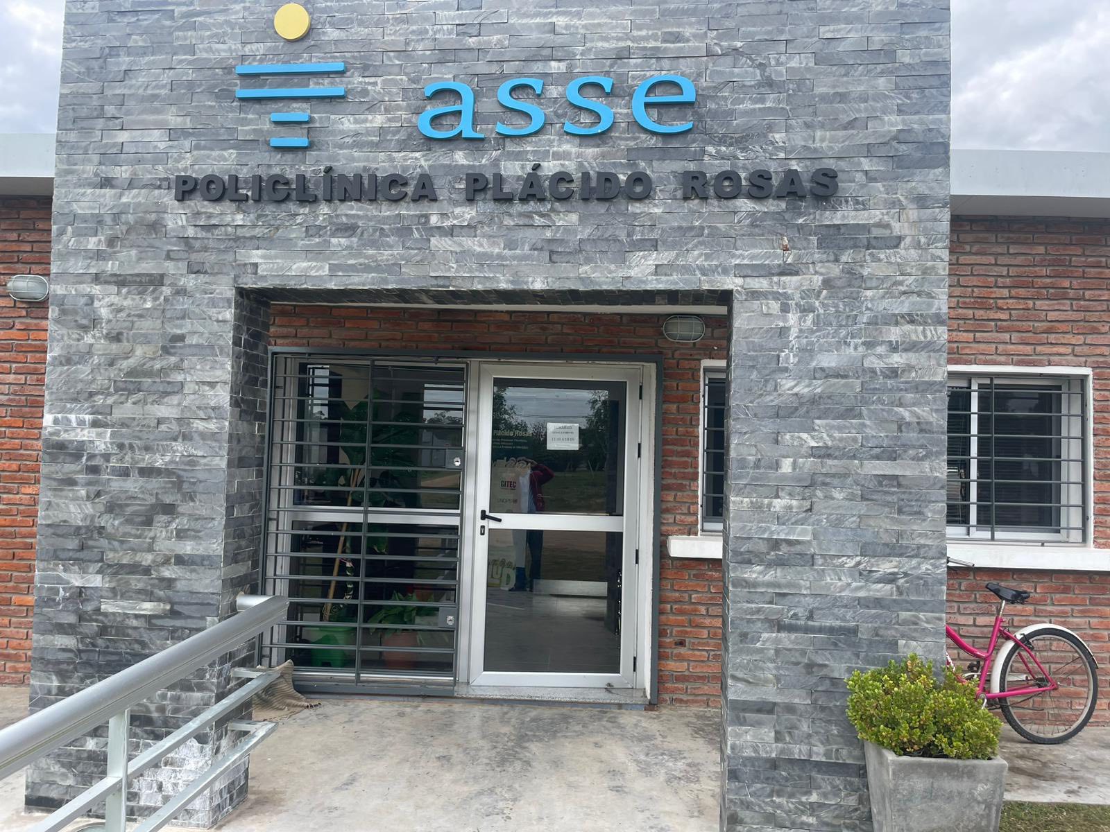 El programa médico rural en Plácido Rosas deja fuera de cobertura a unos 200 usuarios de Camcel