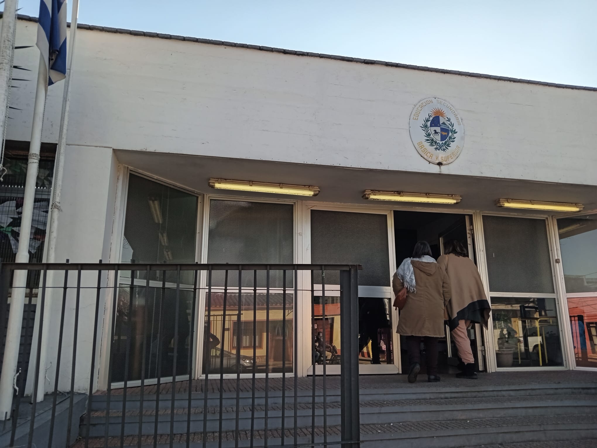 “La conveniencia era más con el celular que con el compañero que estaba al lado”, dijo el director del Liceo Nº 2 de Melo