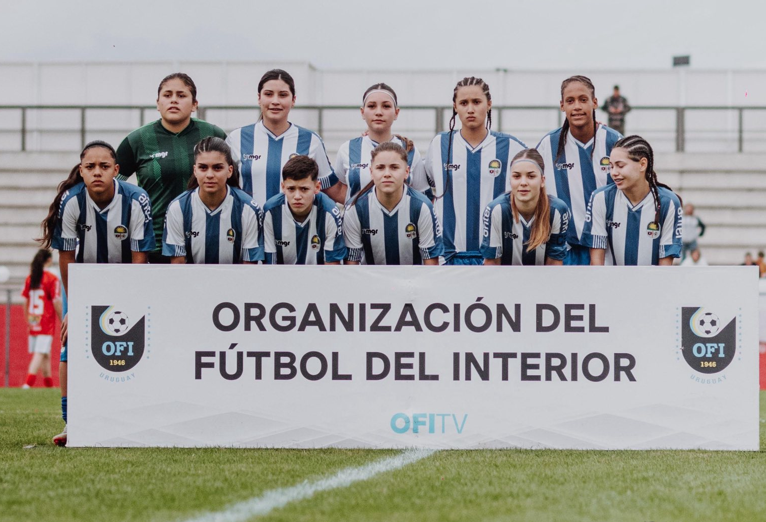 El fútbol femenino juvenil de Cerro Largo hace historia y deja su huella en el interior