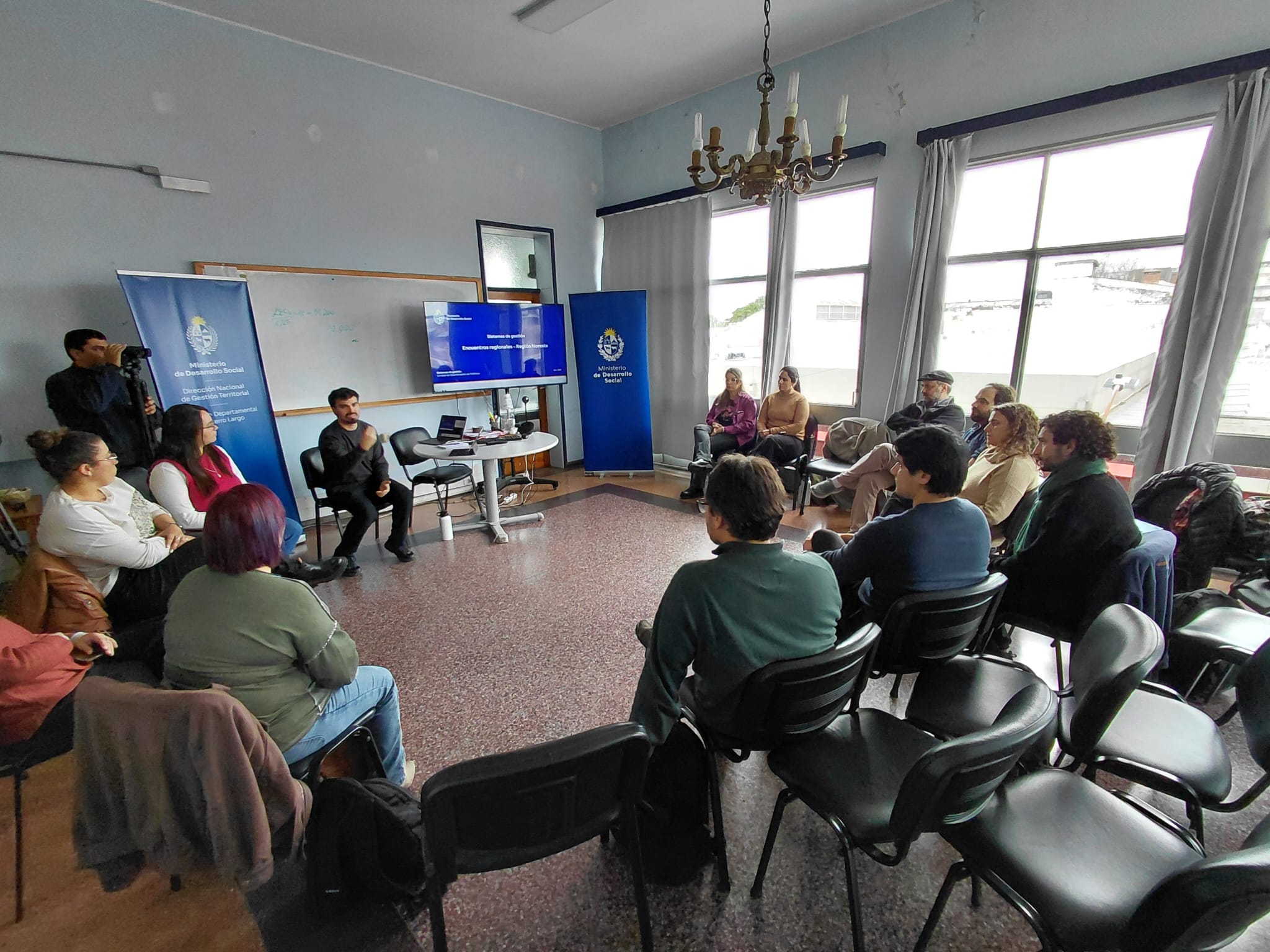 El Ministerio de Desarrollo Social fortalece la capacidad de asistencia y el trabajo en relación a la comunidad