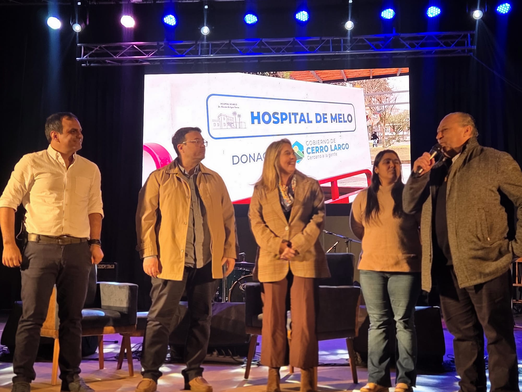 El Hospital de Melo recibió la donación de un triciclo para el área de cadetería